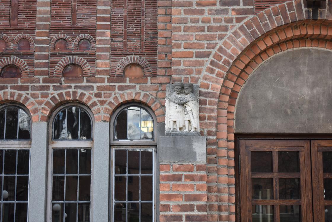 Tetrarchs, Cranbrook School for Boys, South Lobby Entrance, carved porphryr stone. Photographed by Kevin Adkisson, April 2019; Photography Courtesy of Cranbrook Center for Collections and Research.  