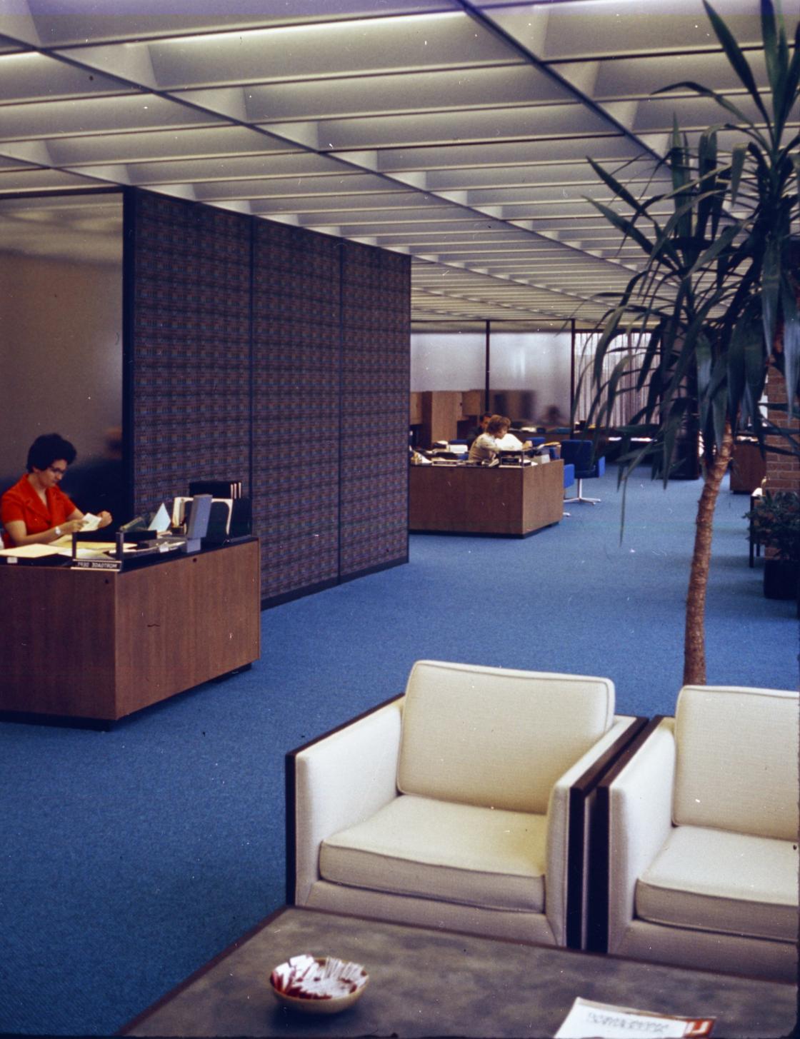 Photograph of a bank interior with Pipsan Saarinen Swanson designs